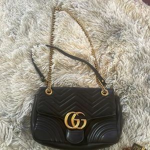 GG Marmont Leather Bag